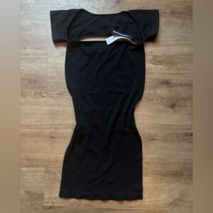 PrettyLittleThing Black Off the Shoulder Bodycon Dress